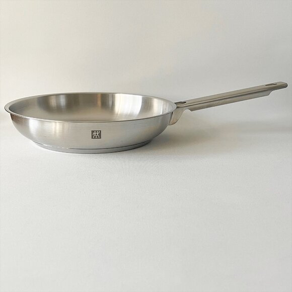 ZWILLING J.A. Henckels Fry/Saute Pan 18/10 Stainless Steel - Picture 1 of 7